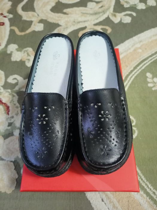 Продам обувь женскую новую