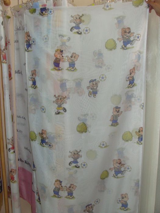 Платове за детски пердета