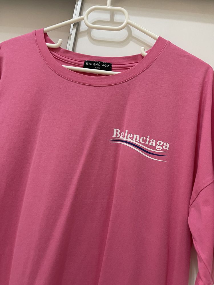 Тениска Balenciaga