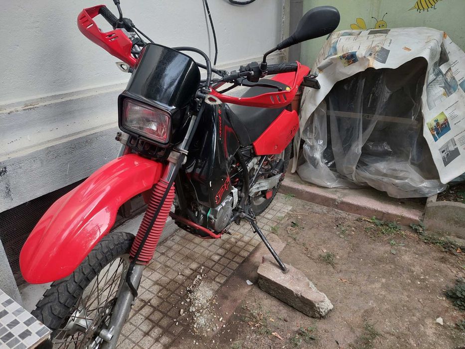 Vand Suzuki DR 350, inscrisa in circulatie, ITP pana 2027