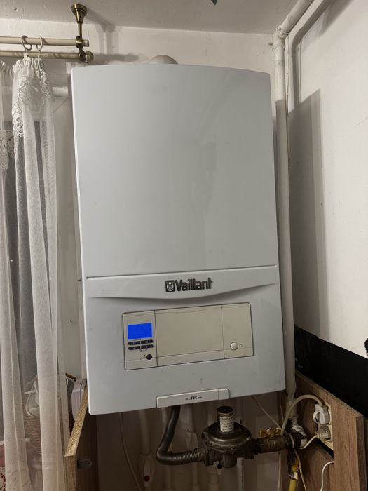 Cebtrala termica Valillant VUW INT II 236/5-3A 23 KW