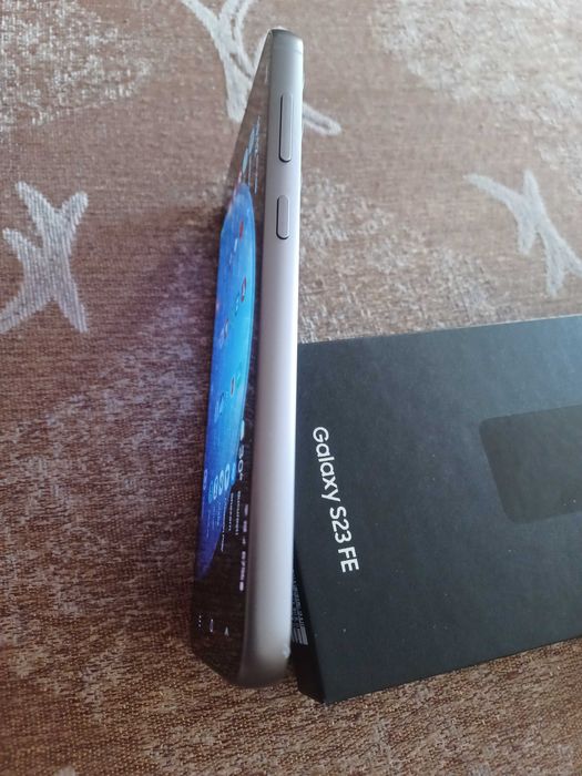 Samsung Galaxy S23 FE full box, 4 luni garantie, stare excelenta