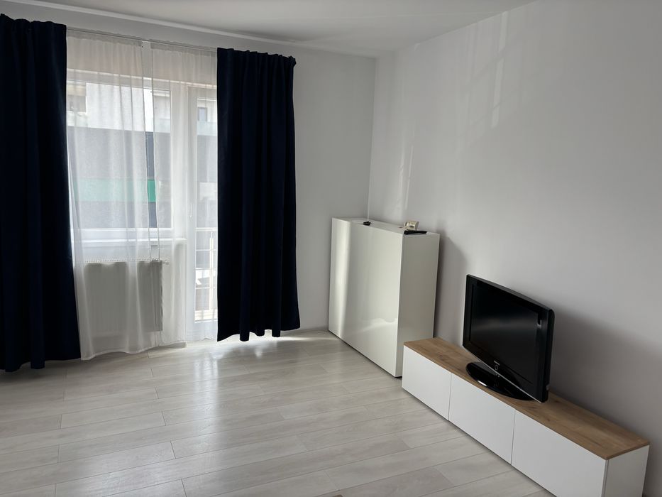 De inchiriat apartament 3 camere Ghimbav