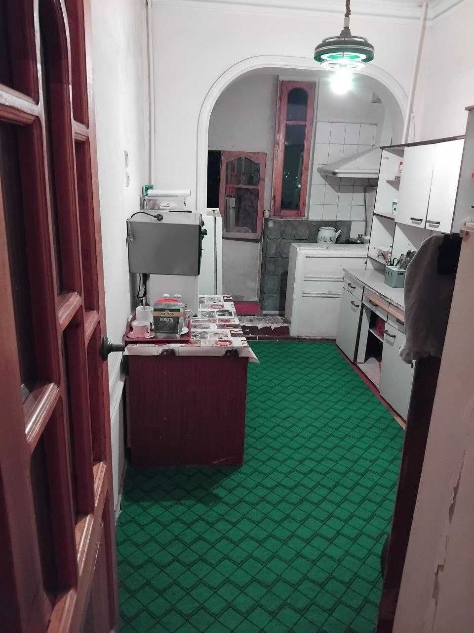 Продам квартиру 3/8/9 Чорсу