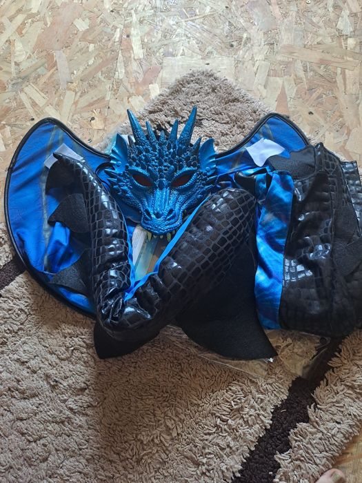 Costum de dragon pentru copii