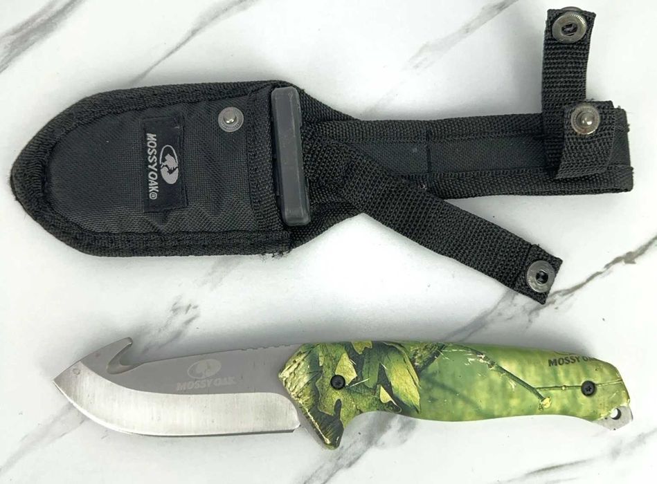 Cuțit de vânătoare Mossy Oak Gut Hook cu lamă oțel inoxidabil cu teacă