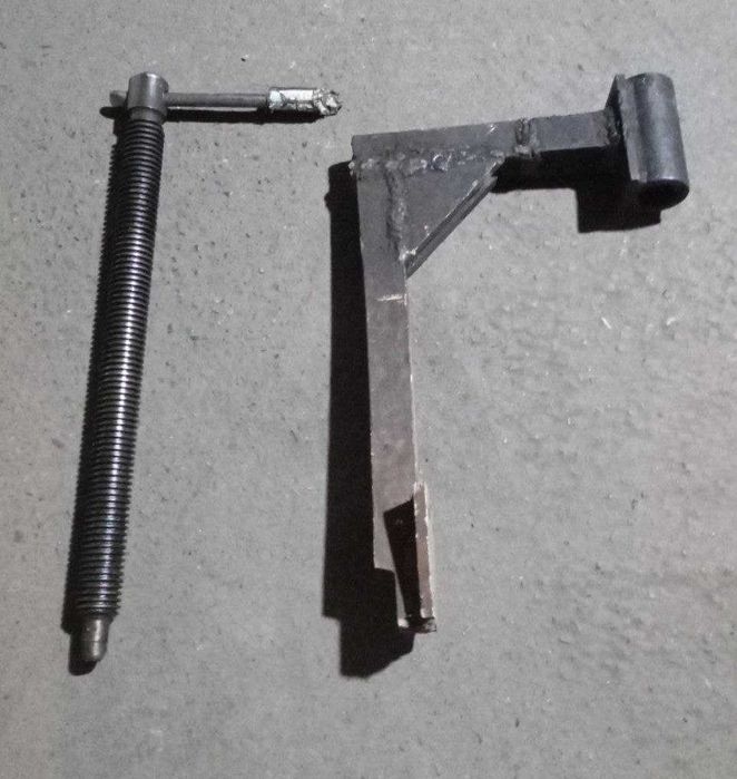 Зажимы железные. Барашковые. Комплект.