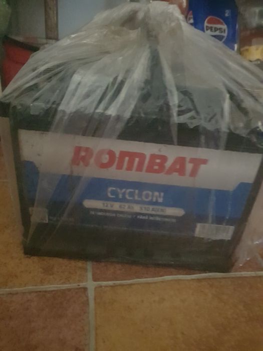 Baterie auto 12W 62Ah 510 A