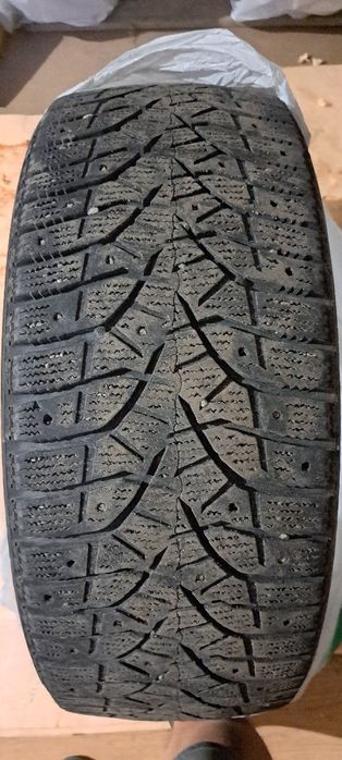 Срочно продам шины 245/45 R19