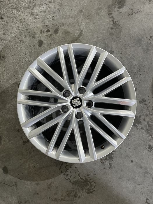 Set 4 jante aliaj 18 5x112 Originale Seat Ateca