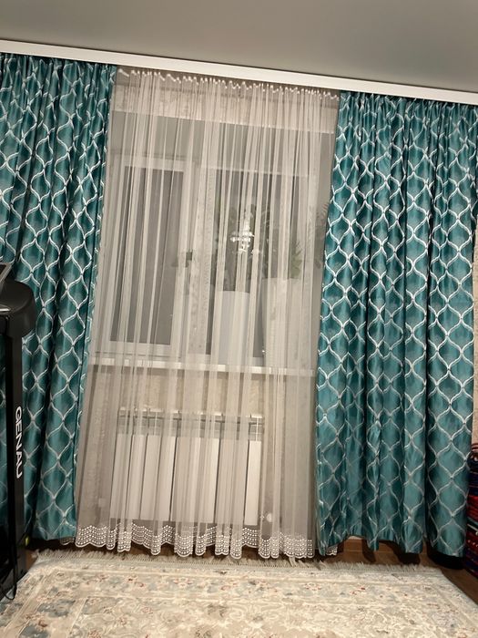 Продам комплект штор с тюлем