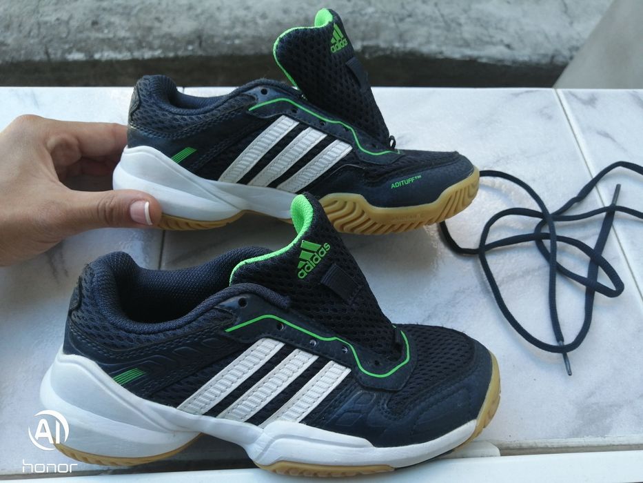 Оригинални детски маратонки