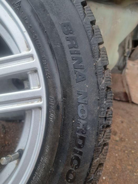 Продается колеса зимные