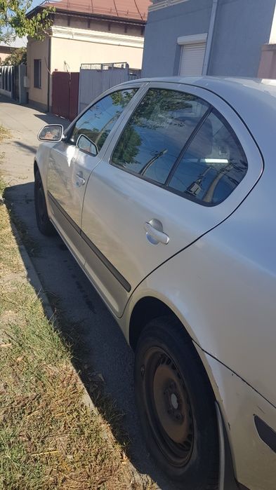 Vînd Skoda Octavia 2 motor 1,9 ti