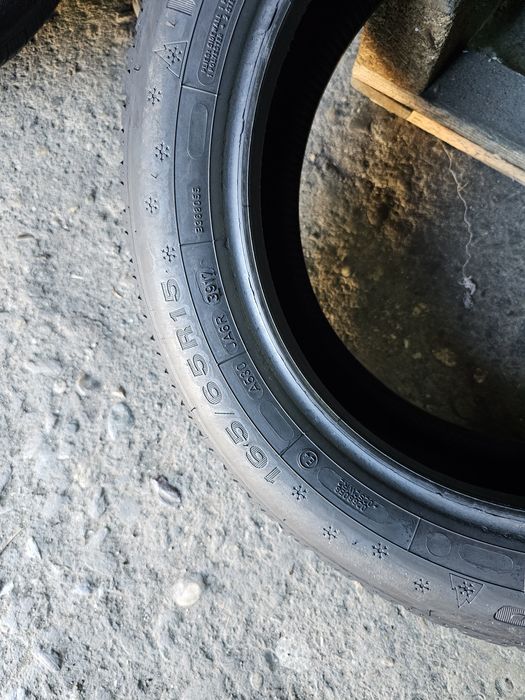 4 anvelope iarna 2x185 60 15 2x 165 65 15  Dunlop