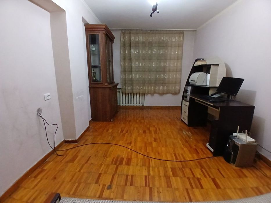 Продается 3-ком Ц-1 ориентир Бибигон кафе