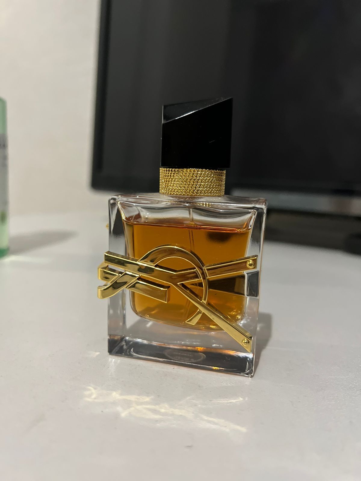 Продам  духи YSL libre