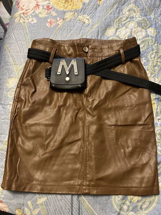 Продам юбку одевалось только 1 раз, размер 44-46