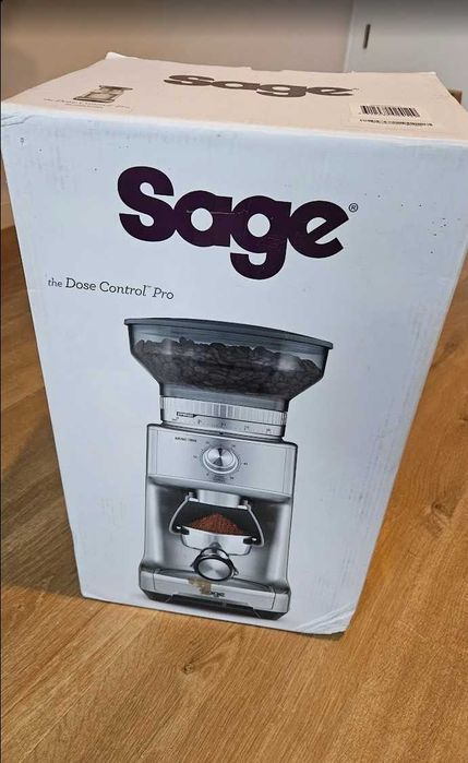 Rasnita premium Sage/Breville Dose Control Pro, folosita 2 doua luni