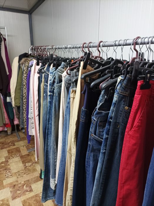 Haine second-hand de vînzare