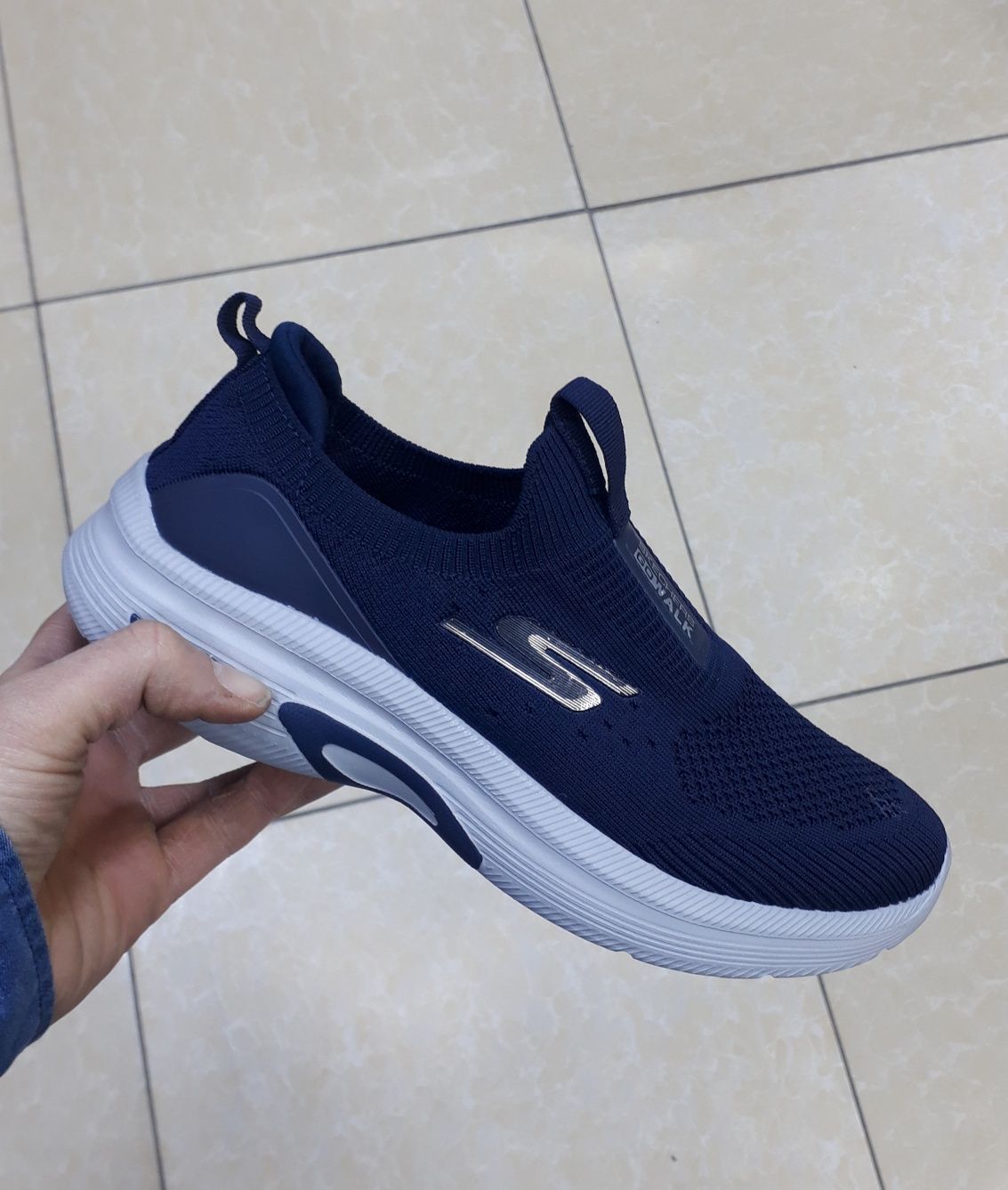 Skechers Ultra Flex

First Take мужские