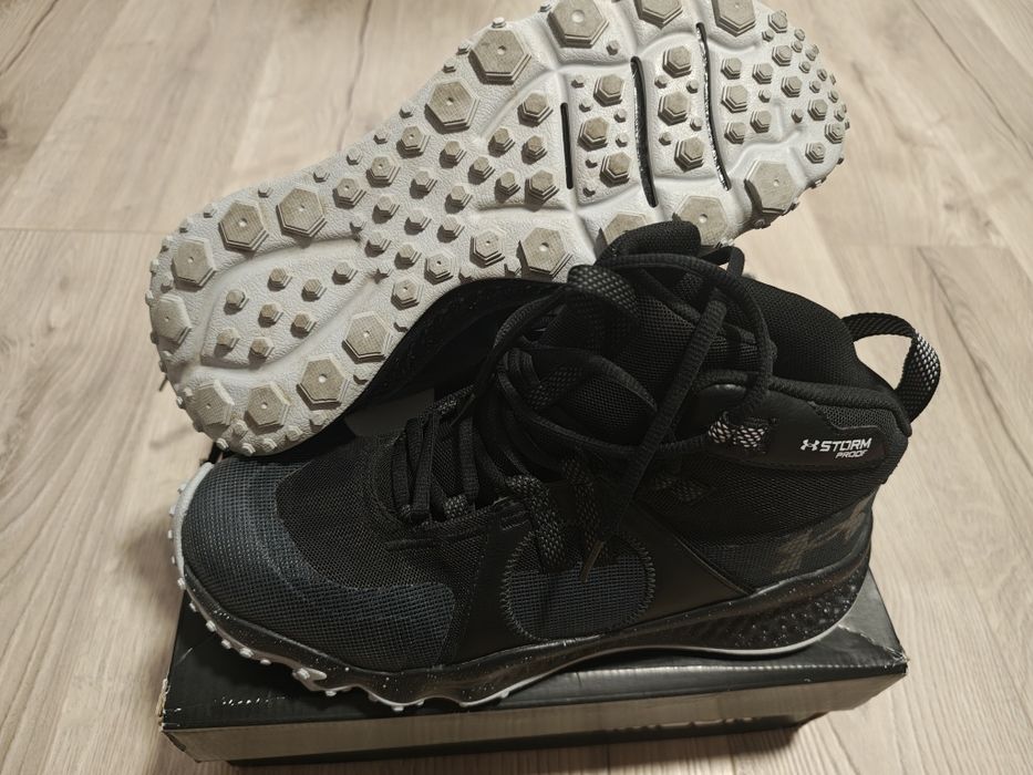 Ghete under armour charged 43