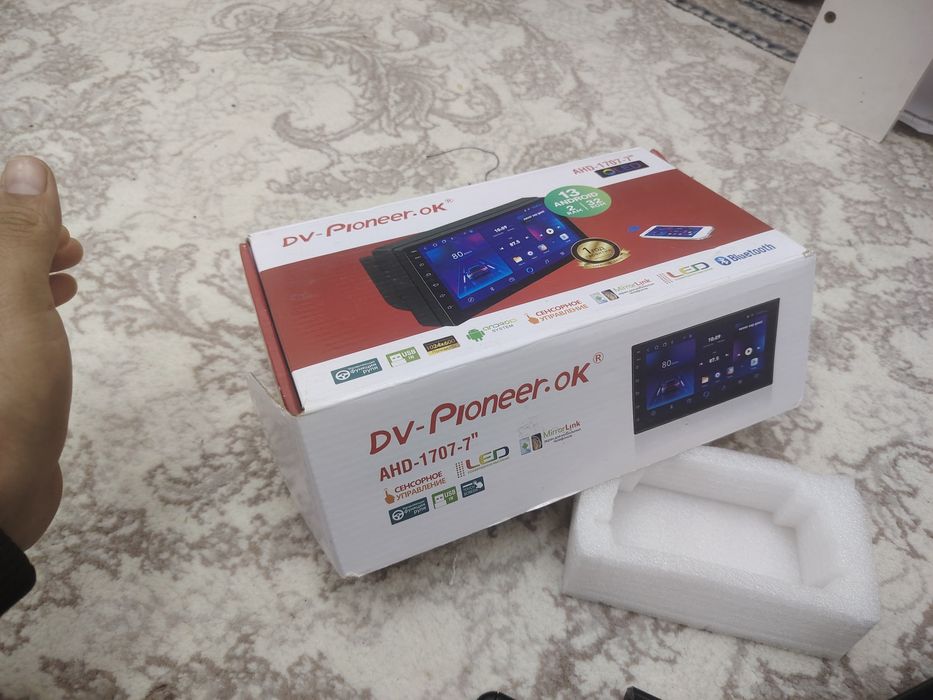 Ekran pioneer 1707 - 7