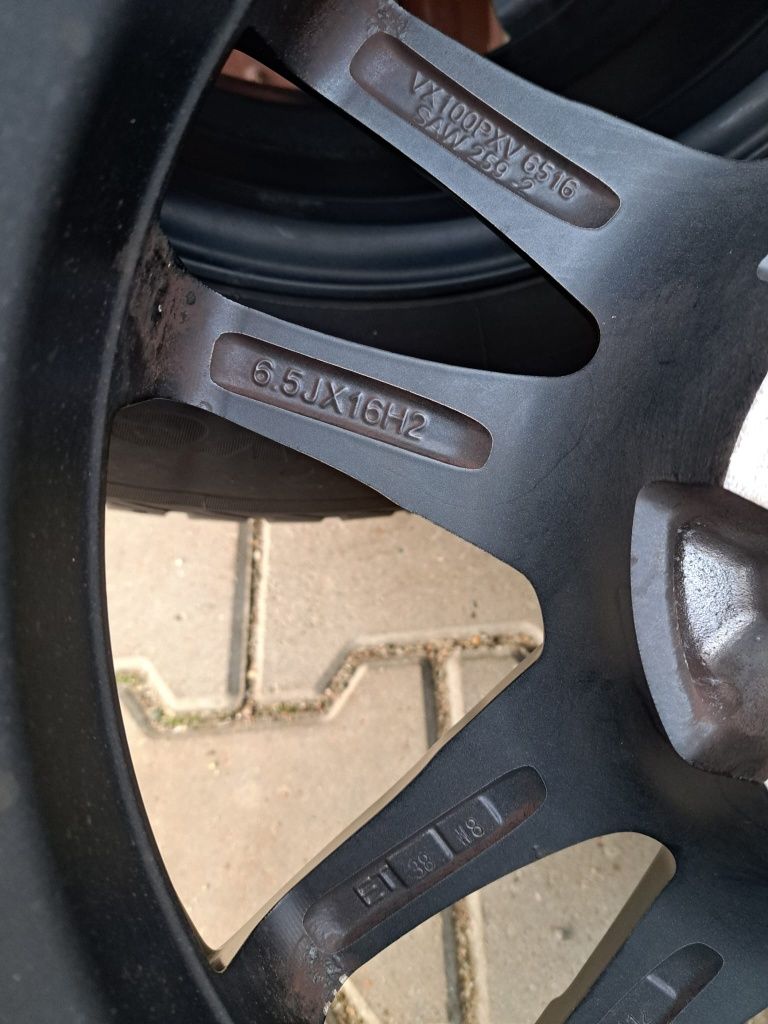 Jante aliaj R16 5x112 Audi Seat Skoda Vw cauciucuri de iarna