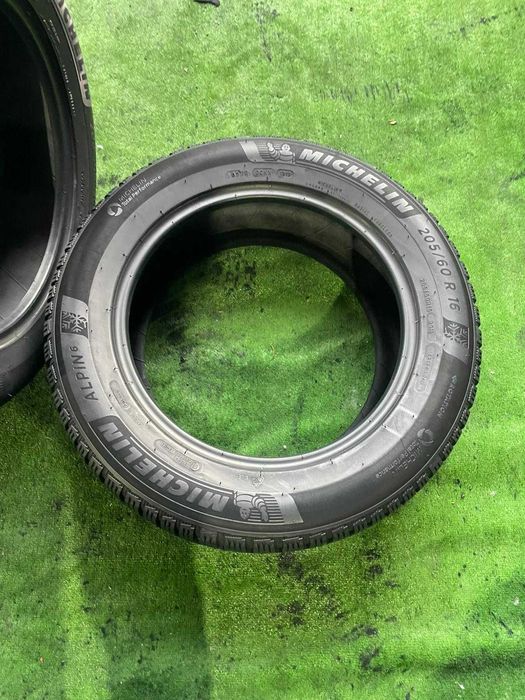 Anvelope iarnă 205/60/16 Michelin