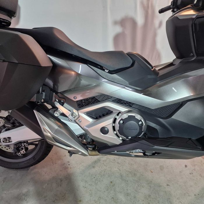 Scuter Honda Forza 750 ABS DCT | H05061 | motomus.ro
