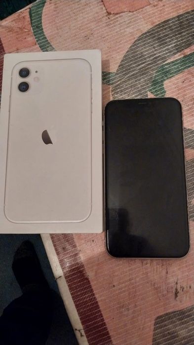 Айфон 11 все родной в ремонте не был срочно