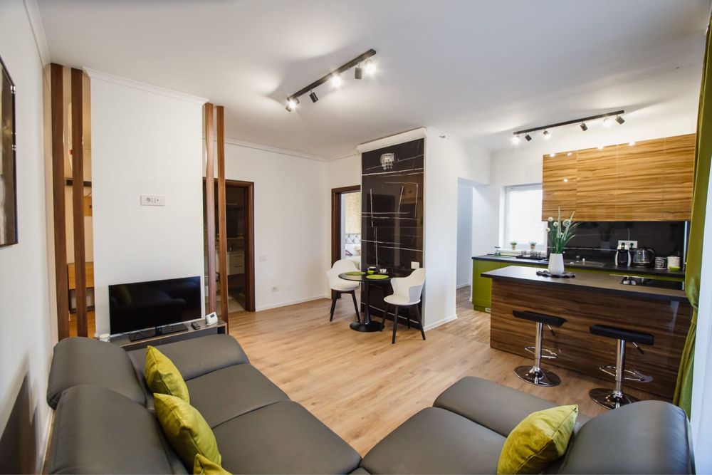Vind apartament 2 cam cartierul Luceafarul