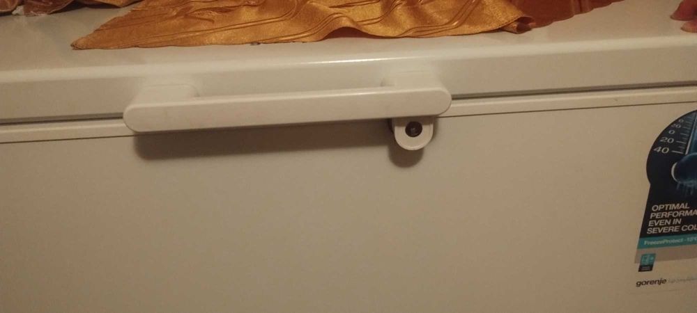 Vând lada frigorifica folosita doar 5 luni