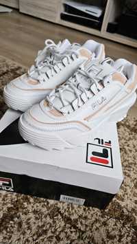 Fila Disruptor white/peach женски кецове