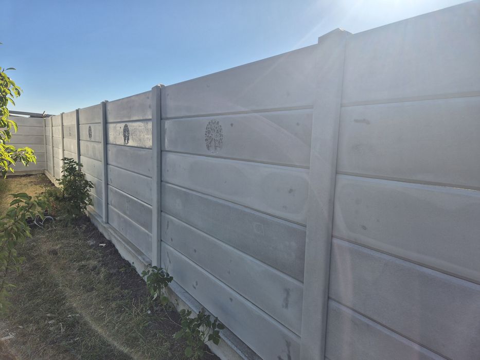 Teren de 1180 mp cu anexa  in Cristian