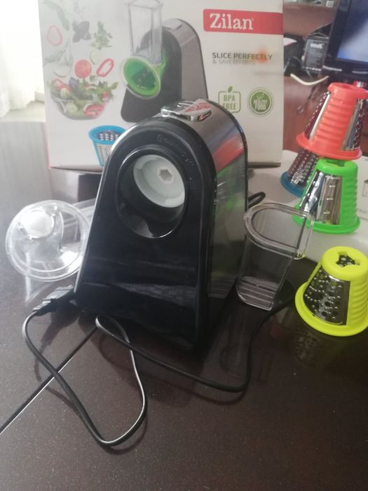 Ренде Zilan ЗЛН-0498, 200 W, 4 Аксесоара, Сребрист