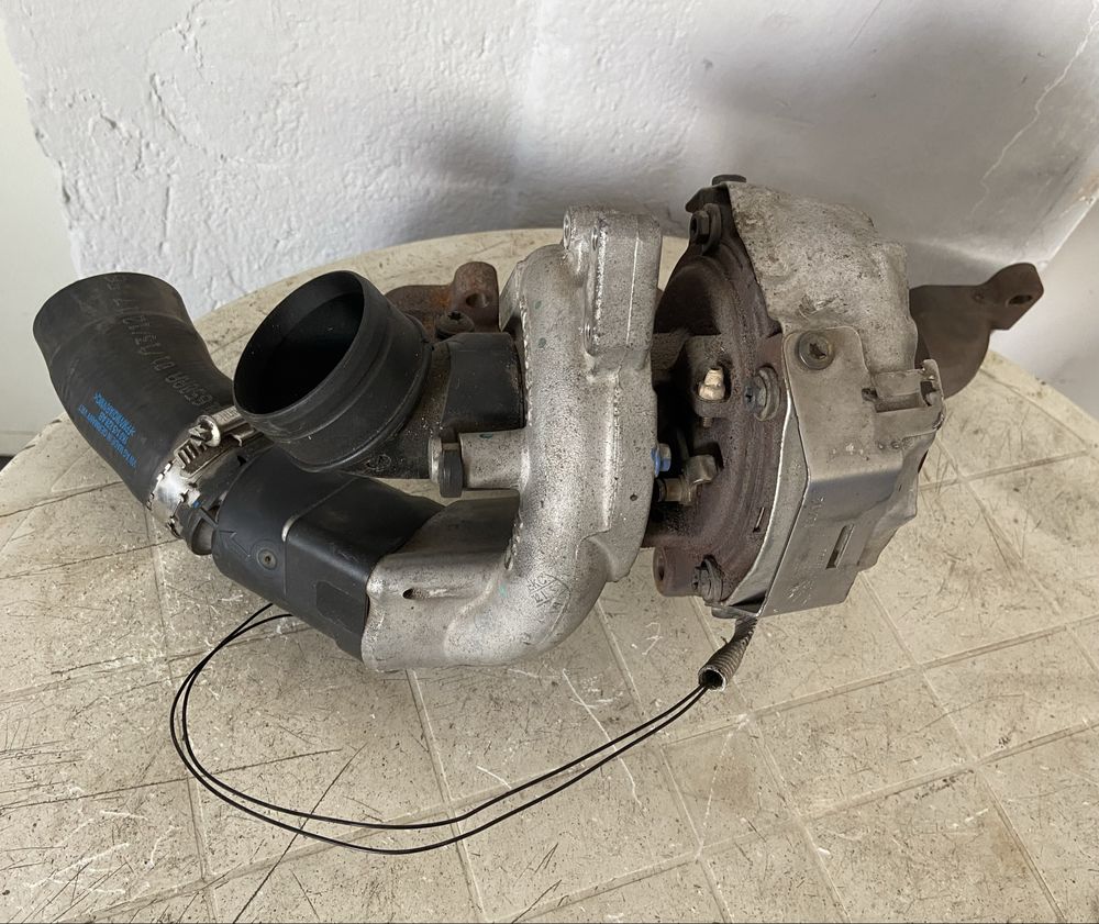 Турбо компресор 1.6 tdi Vw Audi Seat Skoda 03L253016T
