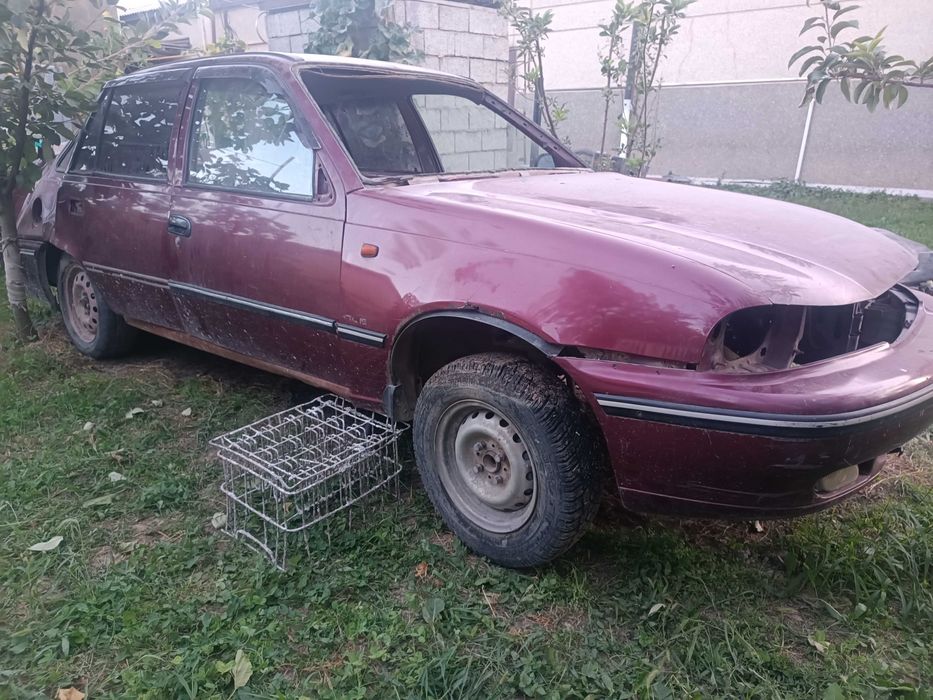 Запчасти нексия. Продам кузов Дэу нексия
