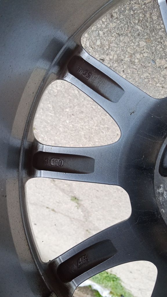 Джанти с гуми 5х100 225/45/17 Seat leon ibiza  Vw golf 4 et35