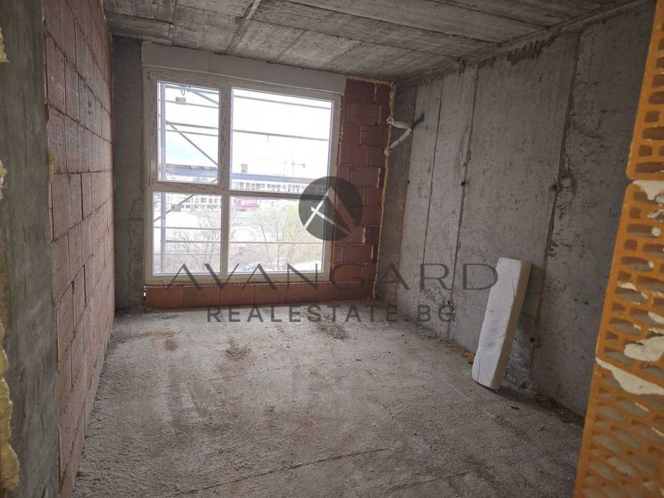 Продава се Двустаен апартамент в Пловдив, Кючук Париж - 75 кв.м за 1196 €/кв.м - Снимка #2