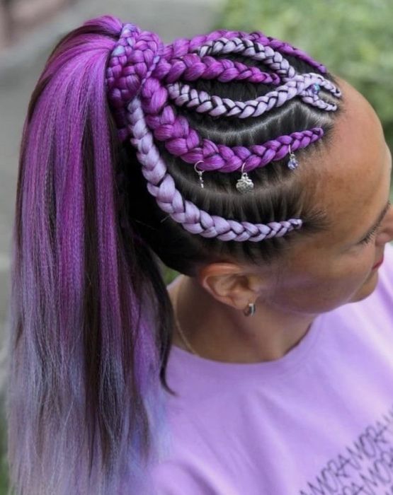 Codițe afro și împletituri cu extensii colorate!