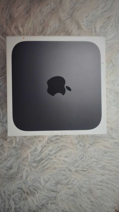 Продавам мак мини 2018 Mac Mini 2018