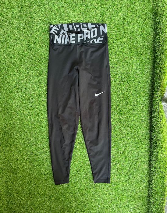 Дамски спортен клин : NIKE PRO XS