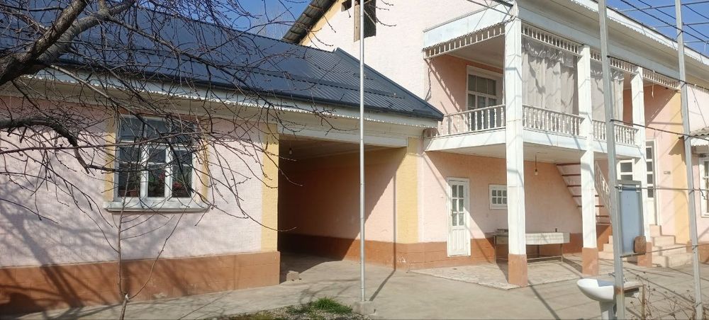 Ховли сотилади 15 сотих янгибозорда юқори чирчиқда