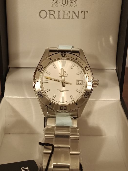 Orient RA-AC0Q03S30B; ORIGINAL, sigilat.