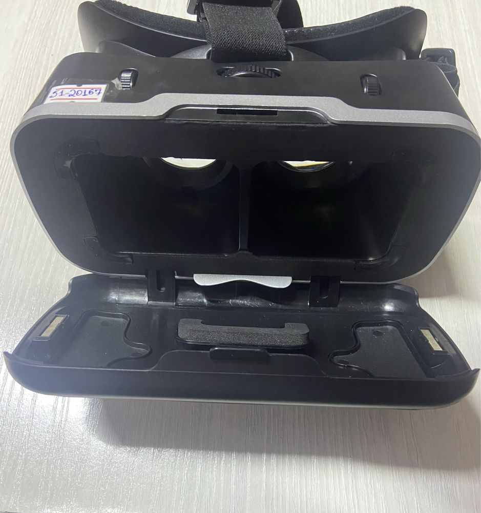 В продаже:VR Shinecon