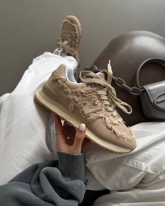 New Balance 574 Miu Miu Brown размер 38