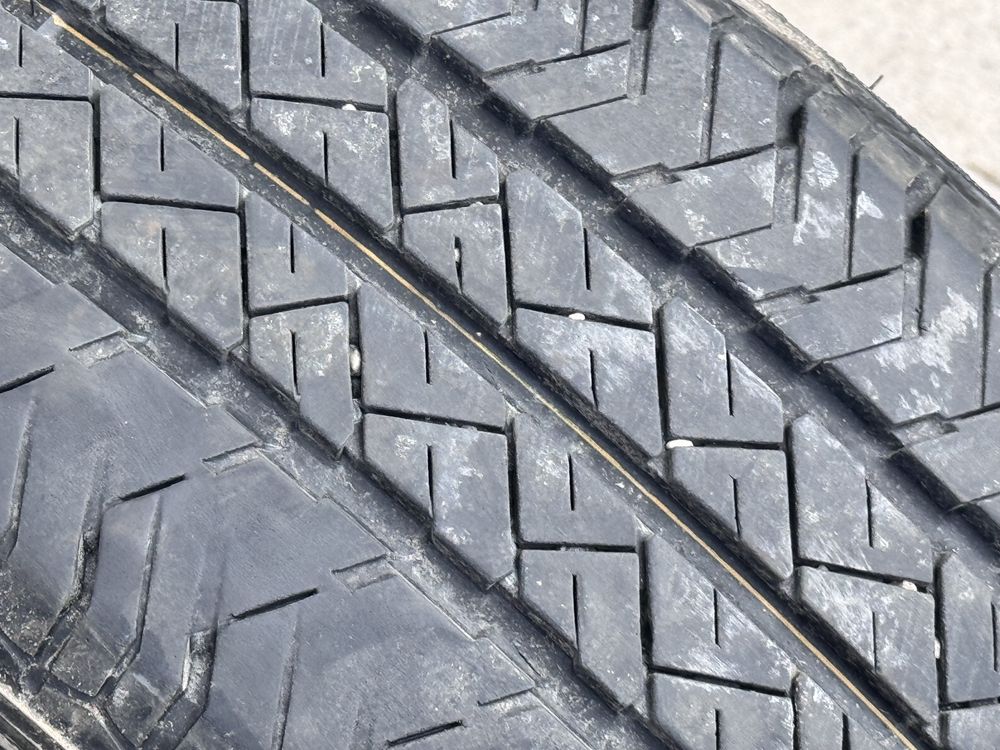 215/65/R16C Nexen 2бр летни бус 5мм