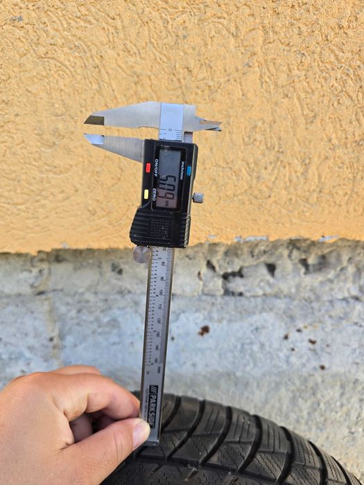 Зимни гуми 225 50 17 Bridgestone blizzak