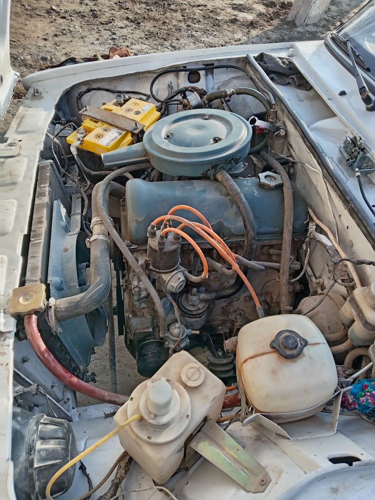 Lada sotiladi 2104